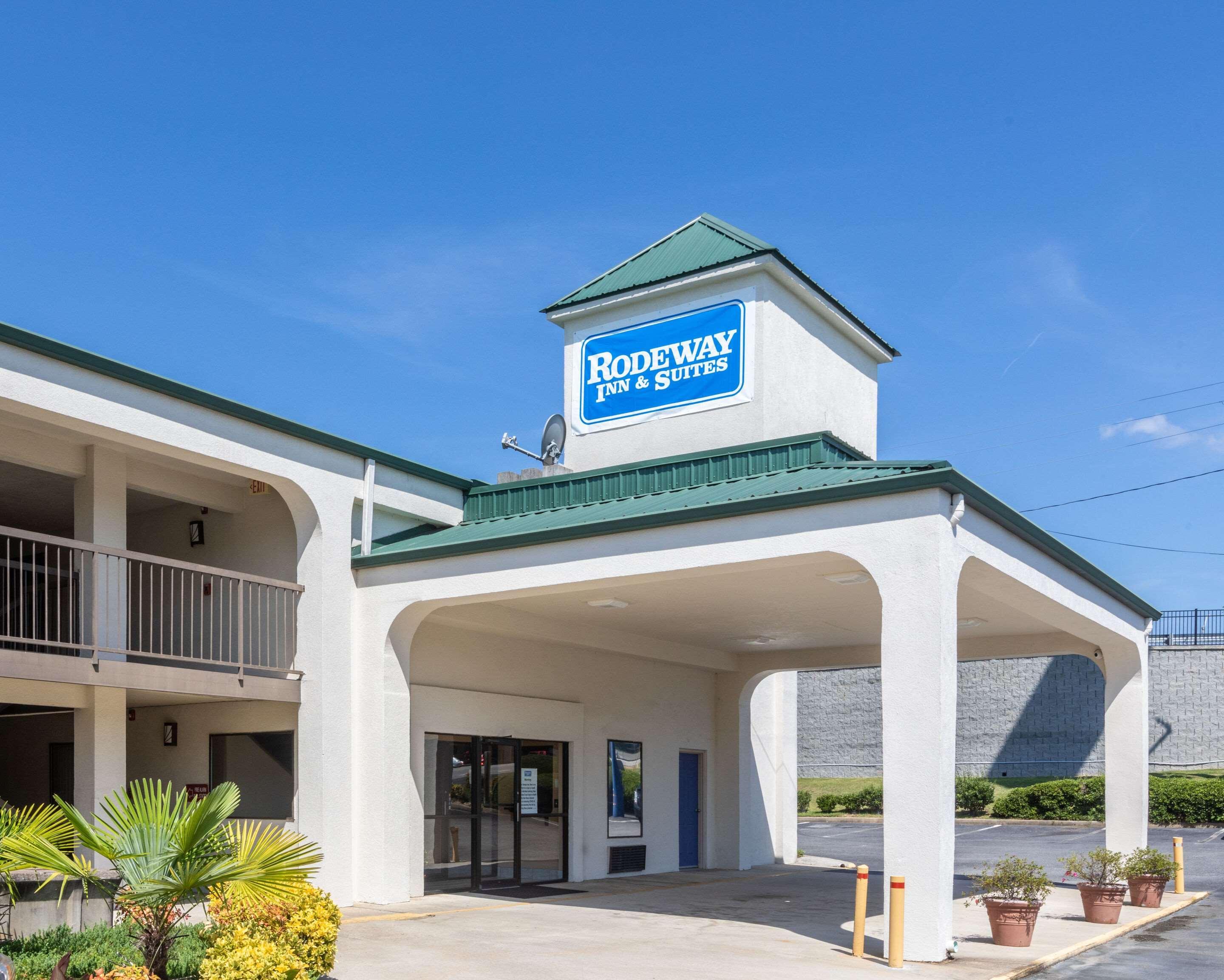 Rodeway Inn & Suites Macon Esterno foto